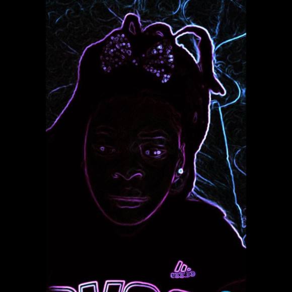 Meet your Posher, Bella - Picture 1 of 1